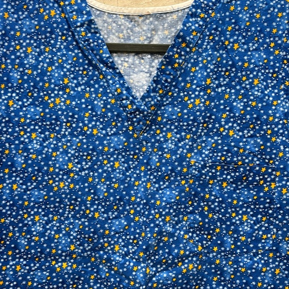 Holiday Medical Scrub Top and Matching Jacket Set Size Medium 100% Cotton - Picture 3 of 10